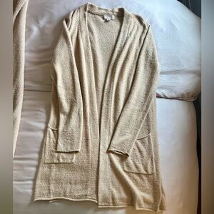 Cozy Cream/light tan Women's Sweater Set - barefoot dreams